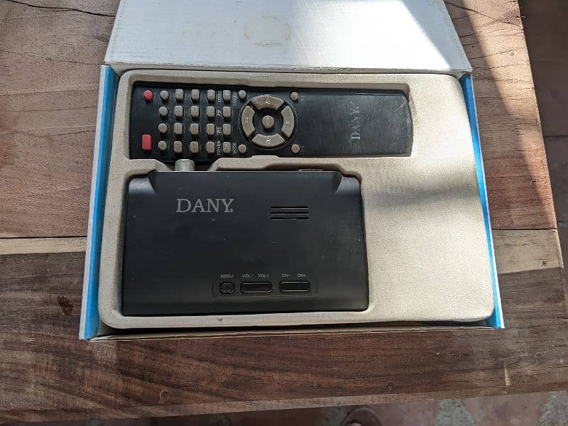 DANY TV Device HDTV 550 1