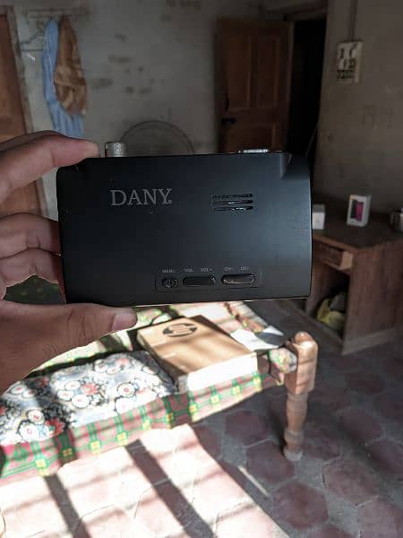 DANY TV Device HDTV 550 7