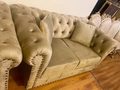 Few months used designer 6,seater sofa set excellent condition