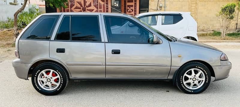 Suzuki Cultus VXR 2014 4