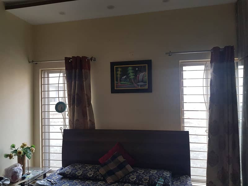 10 Marla very beautiful hot location floor upper portion for rent available near park commercial masjid in Shadab Colony Ferozepur Road Lahore 15