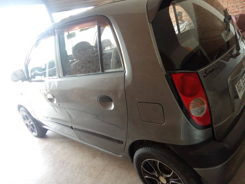 Hyundai Santro 2004 for sail in Fort Abbas 4