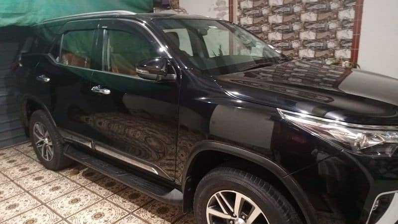 Toyota Fortuner 2018 8