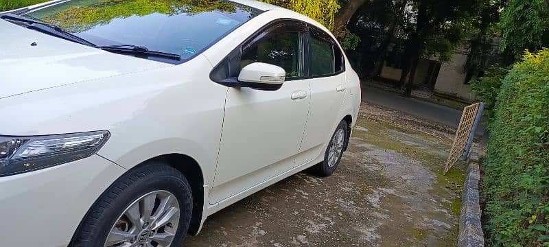 Honda City Aspire 2016 3