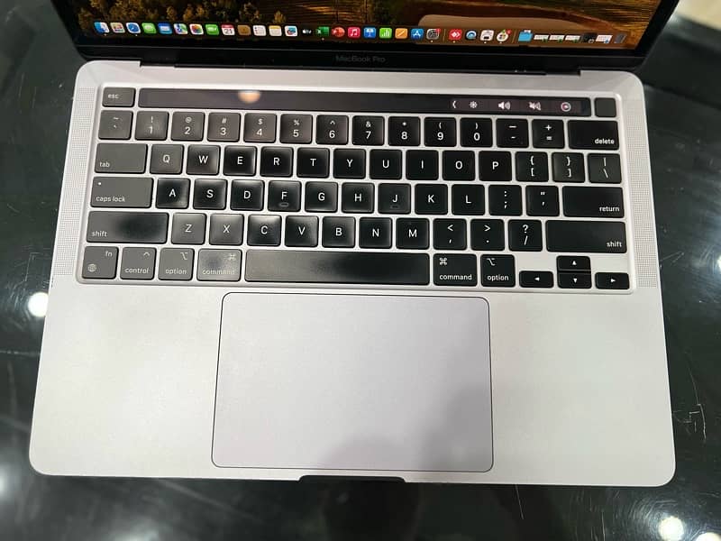 Macbook Pro M1 Chip 8/256GB SSD MYD82 3