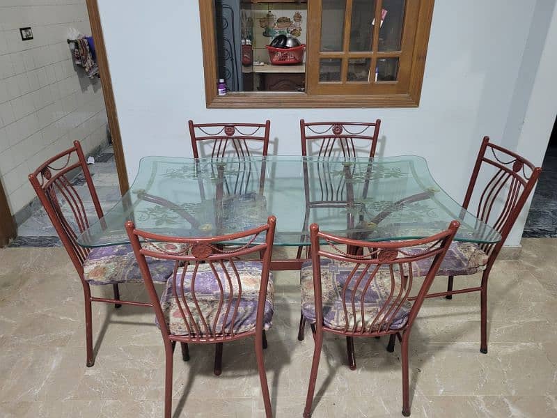 Dining table for sale 0