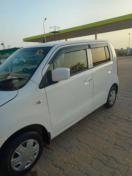 Suzuki Wagon R 2017 5