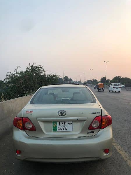 Toyota Corolla Altis SR 1.8 2009 4