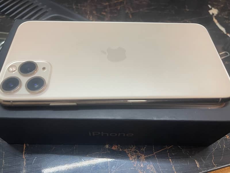 iPhone 11 Pro Max 256 gb PTA 1