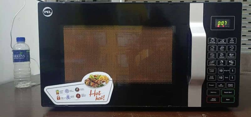 PEL Microwave oven for sale 10/10 Condition 0