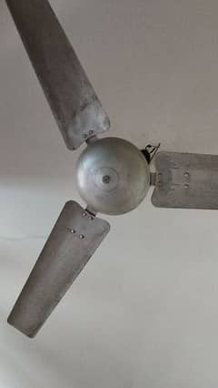 Fan for sell Rs:3999 0