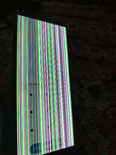 Sony Z1 For sale Display mai lines hai use as a spare parts Non PTA 6