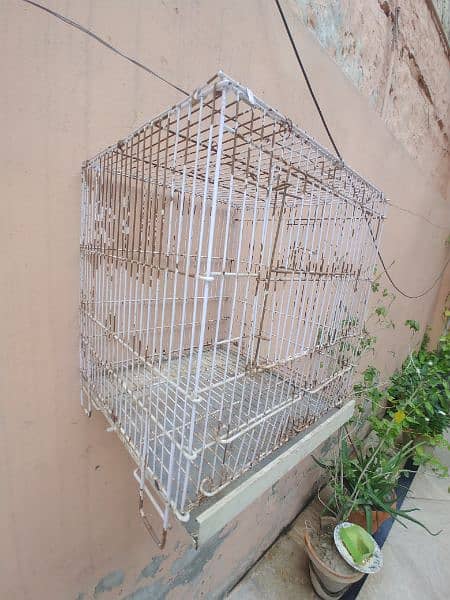 used cages in good condition 1