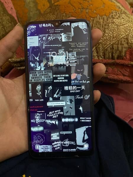 Samsung A10 2/128 Condition Achi ha 1