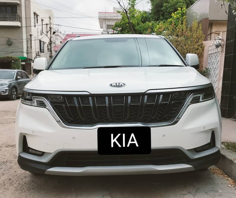 KIA Grand Carnival 2022 GLS 3