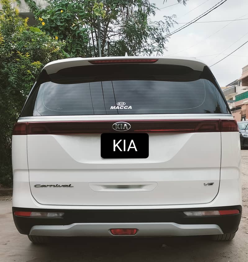 KIA Grand Carnival 2022 GLS 6