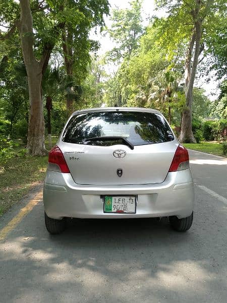 Toyota Vitz 2013 0