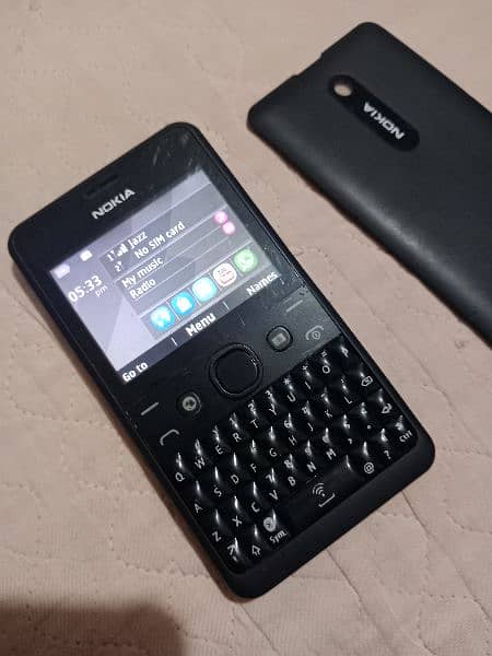 Nokia asha 210 0