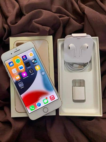 iphone 7 plus 128gb PTA approved +92 341 8940241 3