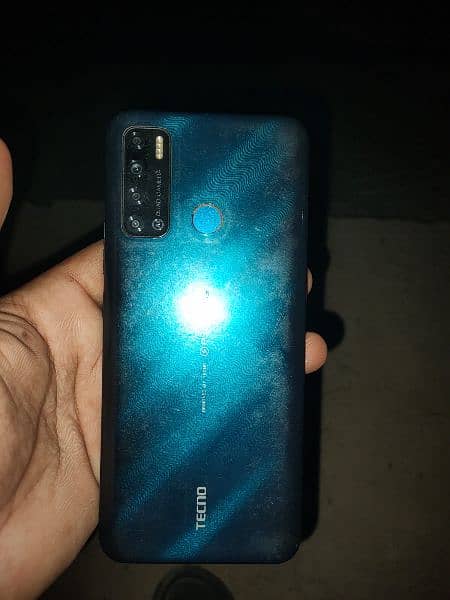 Tecno pouvoir 4 1