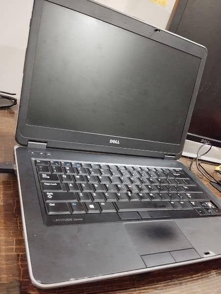 Dell core i5 4gen 0