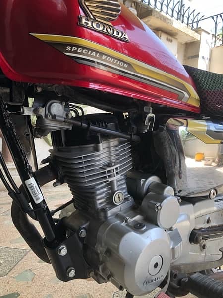 honda 125 self start 12