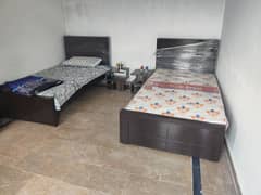 malik boys hostel gulberg sharing furnished rooms