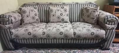 3+1+1 used sofa set