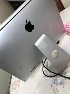 APPLE MAC 2010 0