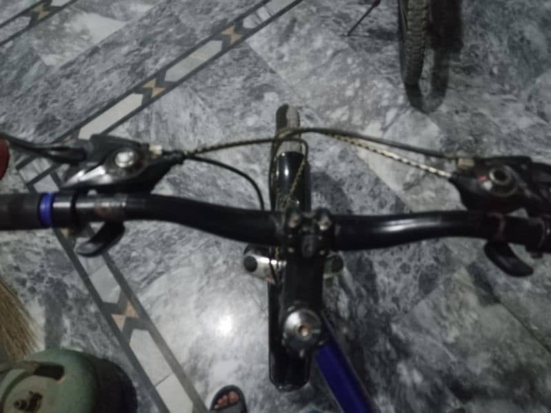 Mountain Bike - Bicycle with Gers 4