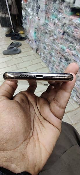 iphone xsmax all ok in only 40k 3