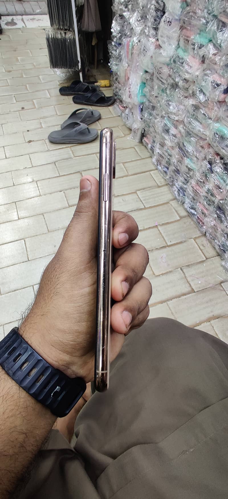 iphone xsmax all ok in only 40k 5