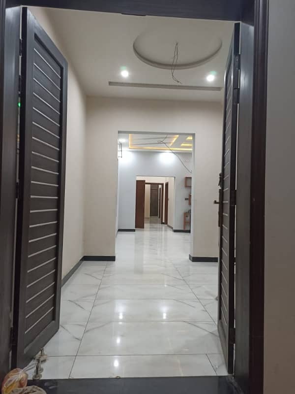 10 marla double story House for rent in new Shalimar near model town near Toyota showroom 8