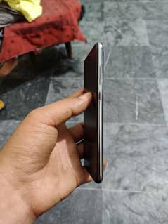 p 20 pro 6/128 singal sim back change hai bs 0