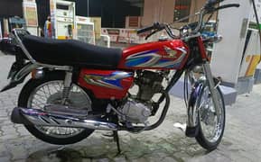 Honda 125cc Red colour