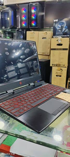 hp omen I 5 8th 8300h 16gb 512 1050ti 4gb 3