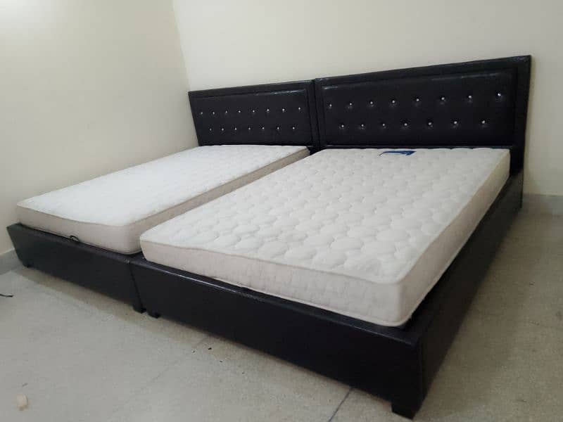 King size full back bed set brass wood along with two side tables 6