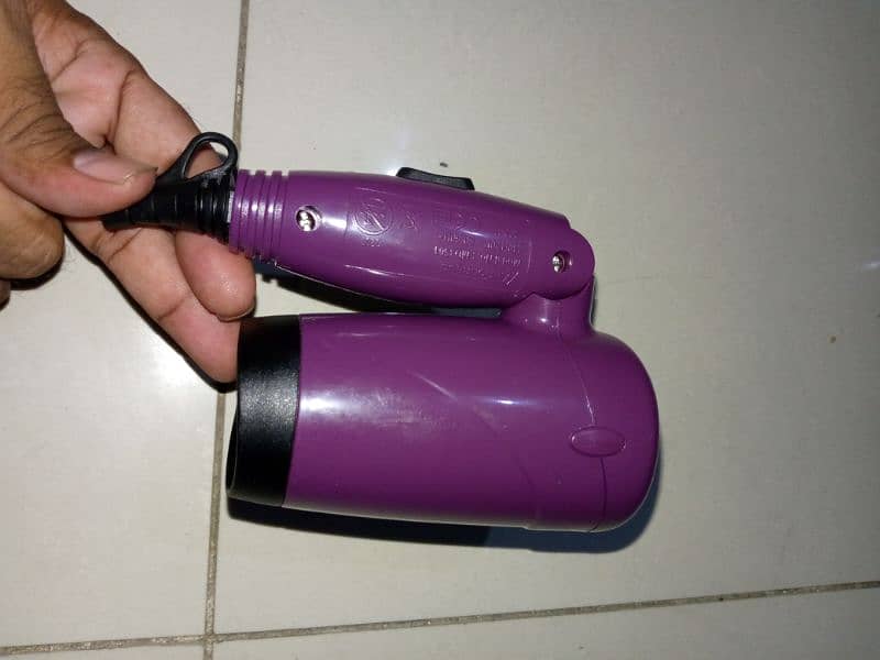 Hair Dryer 4