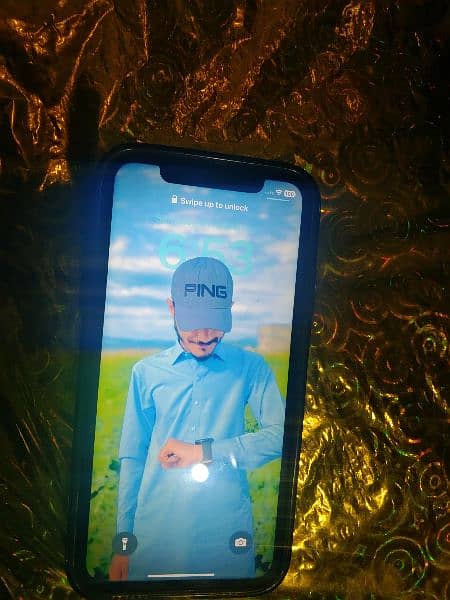 iPhone 11 non PTA 128 GB  for sale with out box 3