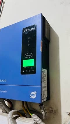 Fronus Platinum Series Pv 3200 Solar Inverter