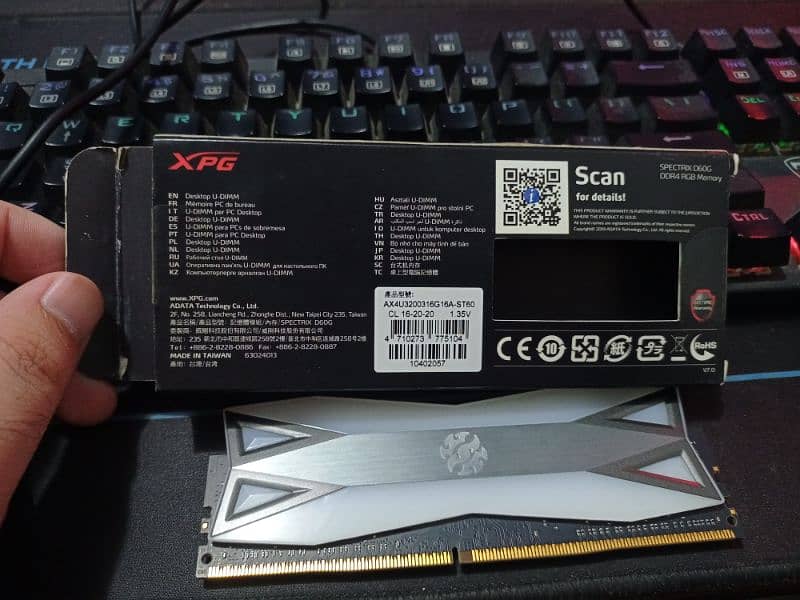 XPG Spectrix D60G 16GB 3200mhz ultrafast Ram 1