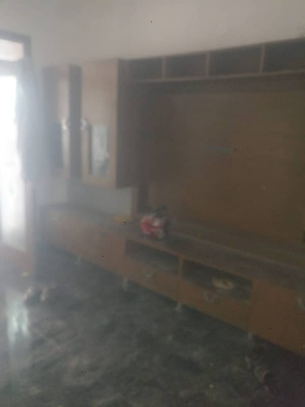 1 kanal upper portion for rent on ideal location 8