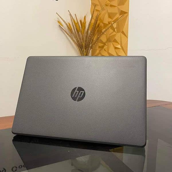 Core i5 8th gen dual storage hp notebook 250 g7 laptop for sale 2