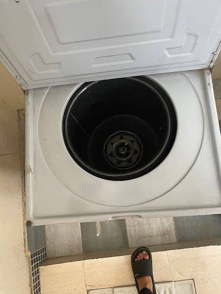 washing machine and dryer 7