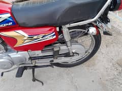 Honda CG 125 model 2020 for urgent sale