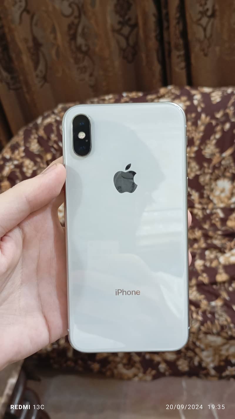 Iphone x 64gb factory unlock 4