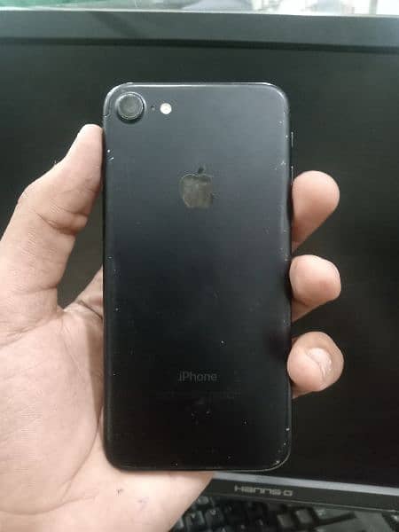 iphone 7 memory 64 GB 0