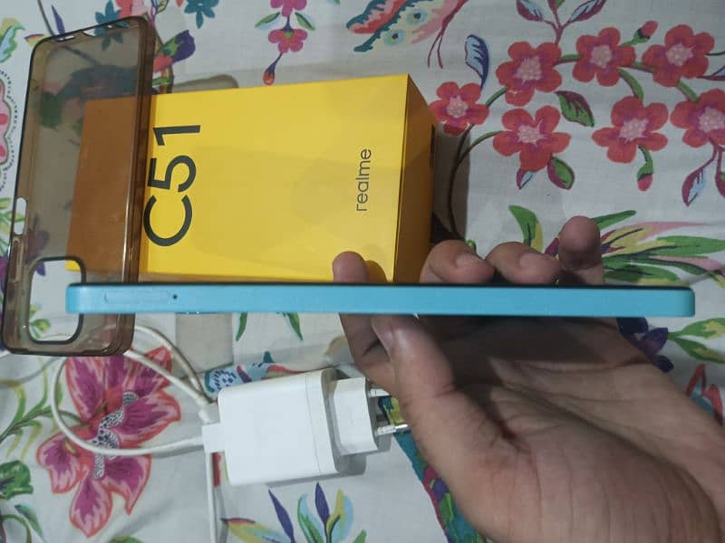 realme C51 complete box 2