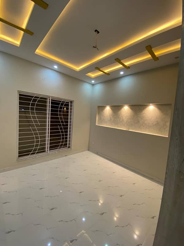 FIVE MARLA HOUSE FOR RENT IN DHA RAHBER 11 SECTOR 2 12