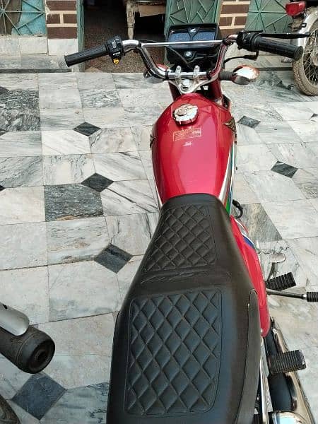 Honda 125 model 2023 condition 10 by 10 contact no 03083288881 6